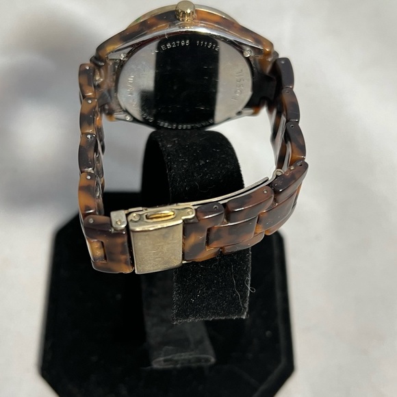 Excellent reconditioned Fossil Womens Watch - Picture 2 of 7